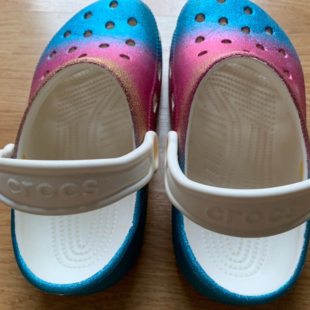 Crocs Girls Size 3